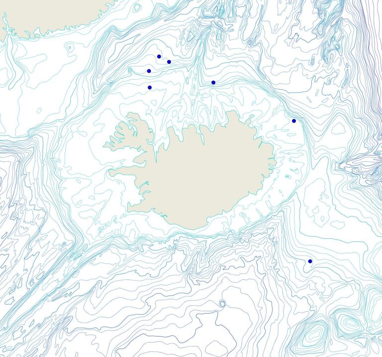 Útbreiðsla /distribution <em>Asbestopluma (Asbestopluma) furcata</em>. (Bioice samples red dots; MFRI samples blue dots)