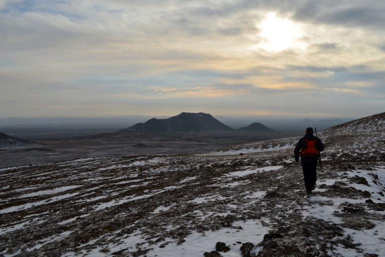 Rjúpnaveiðar á Mývatnsöræfum, fjallið Jörundur fyrir miðju