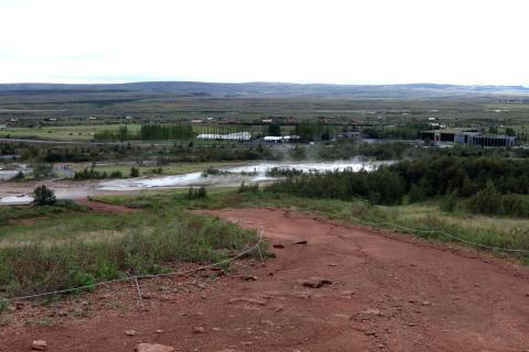 geysir-endurtekin-ljosmyndun-2020-okv.jpg Geysissvæðið i Haukadal árið 2020