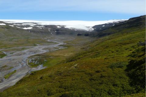 Leirufjarðarjökull, framhalupsjökull í norðvestanverðum Drangajökli 